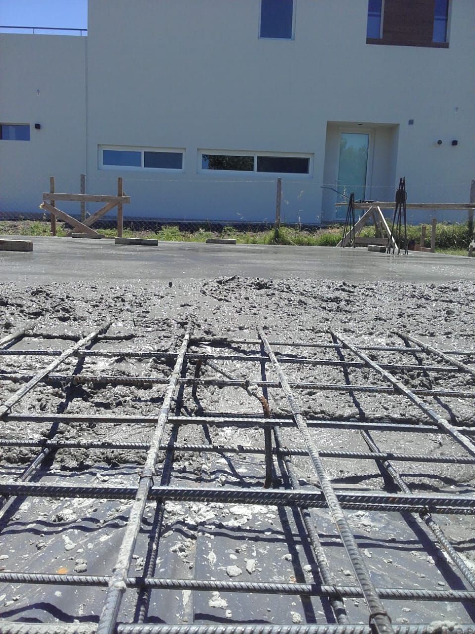 Estructura de hormigón armado en construcción