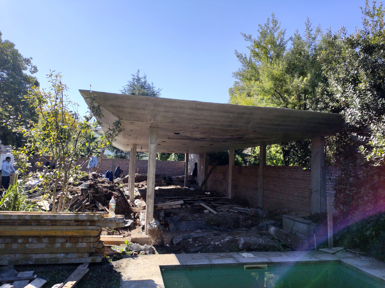 Obra de hormigón armado en construcción