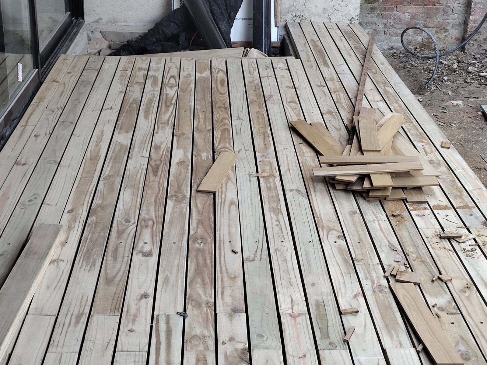 Obra de hormigón armado en construcción