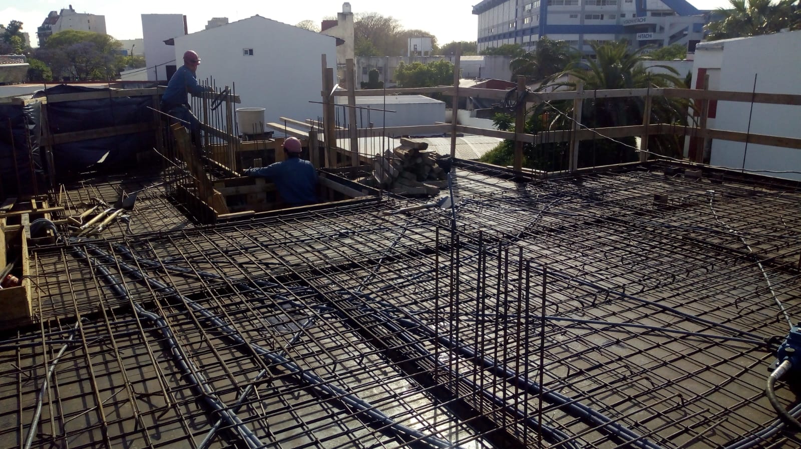 Obra de hormigón armado en construcción